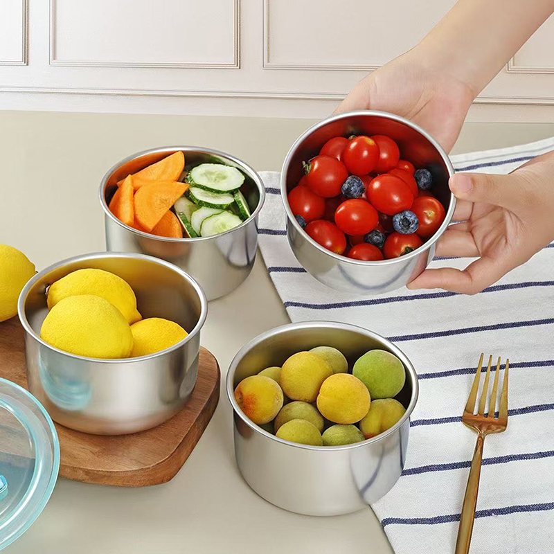 صندوق طعام من الفولاذ المقاوم  - مراجعة Food Storage Underground وسعره